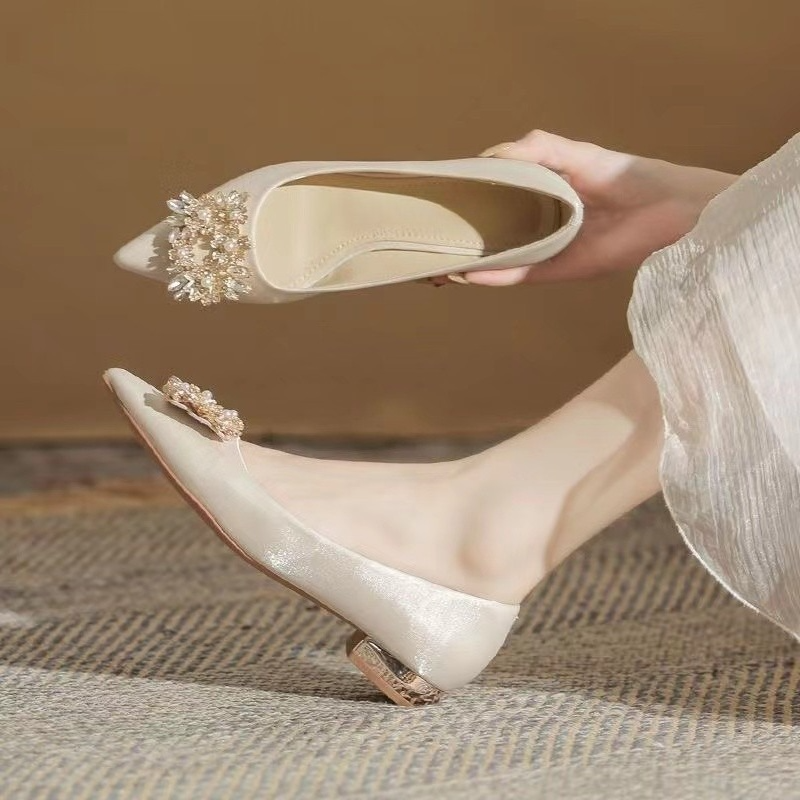 New Fashion Stunning Pointed T - Pointed Toe Flat ulasan dan harga